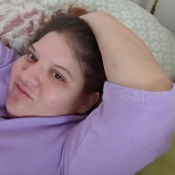 I'm little on the chubby side but I know how to work love to have a good time hit me up you won't regret it