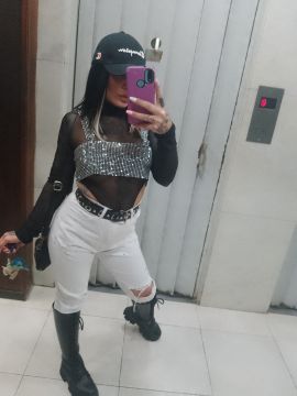 Pili